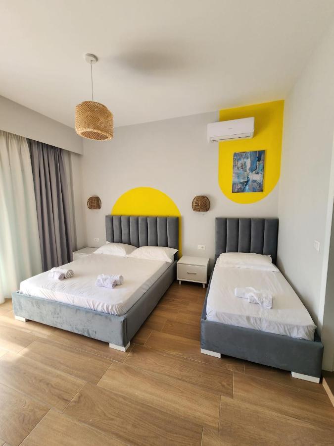 Memories Apartments ساراندا المظهر الخارجي الصورة