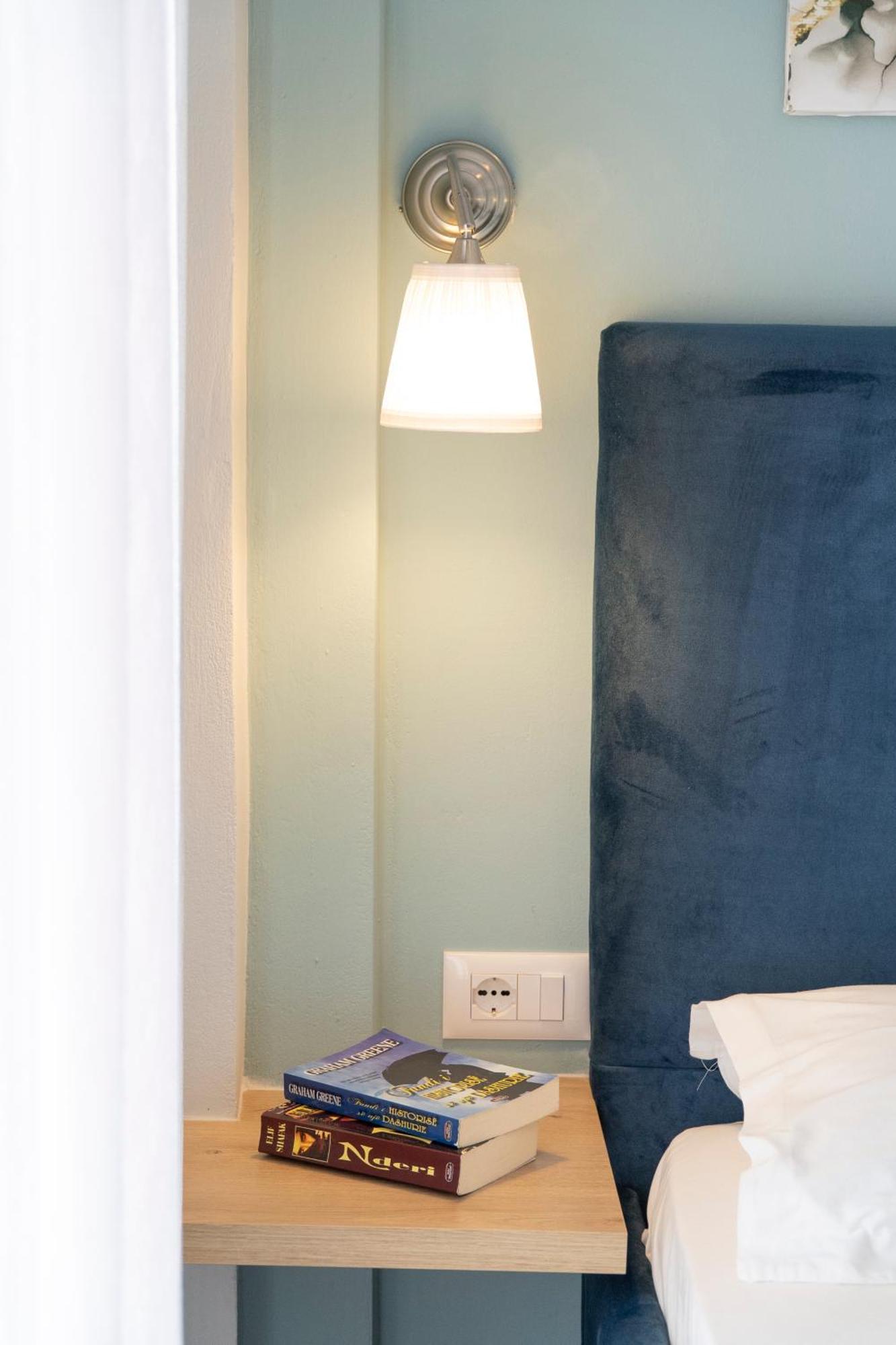 Memories Apartments ساراندا المظهر الخارجي الصورة