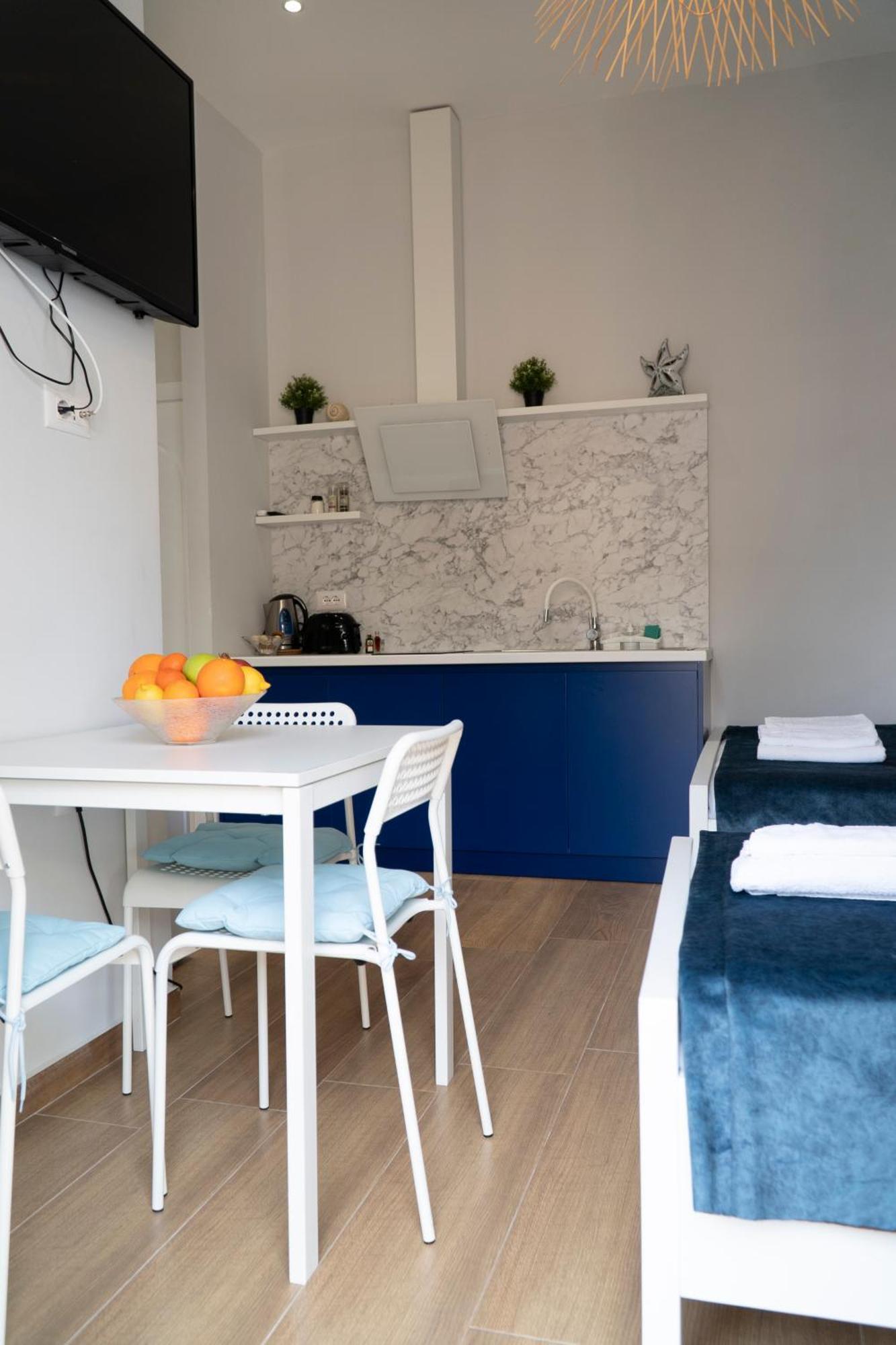 Memories Apartments ساراندا المظهر الخارجي الصورة