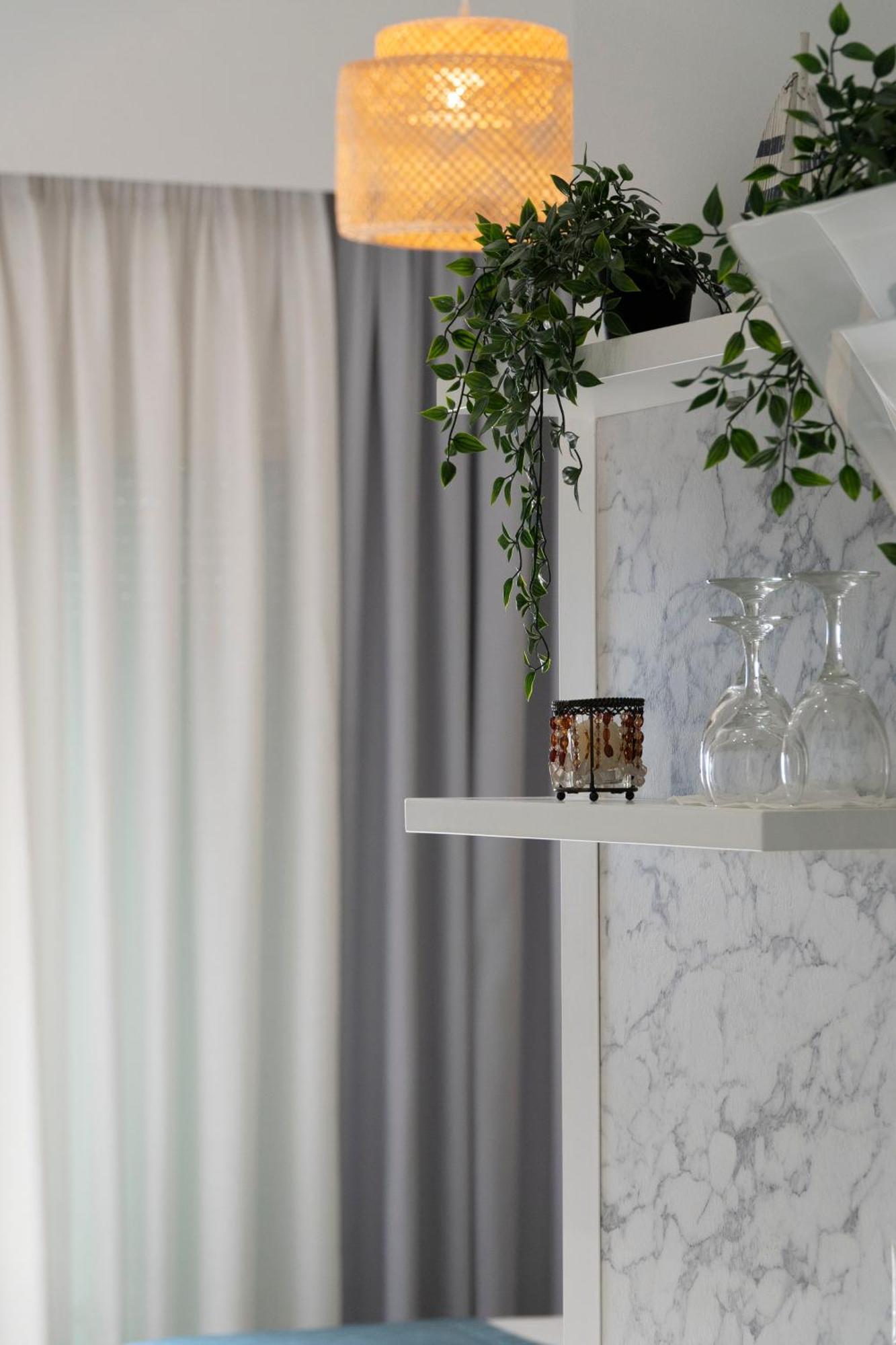 Memories Apartments ساراندا المظهر الخارجي الصورة