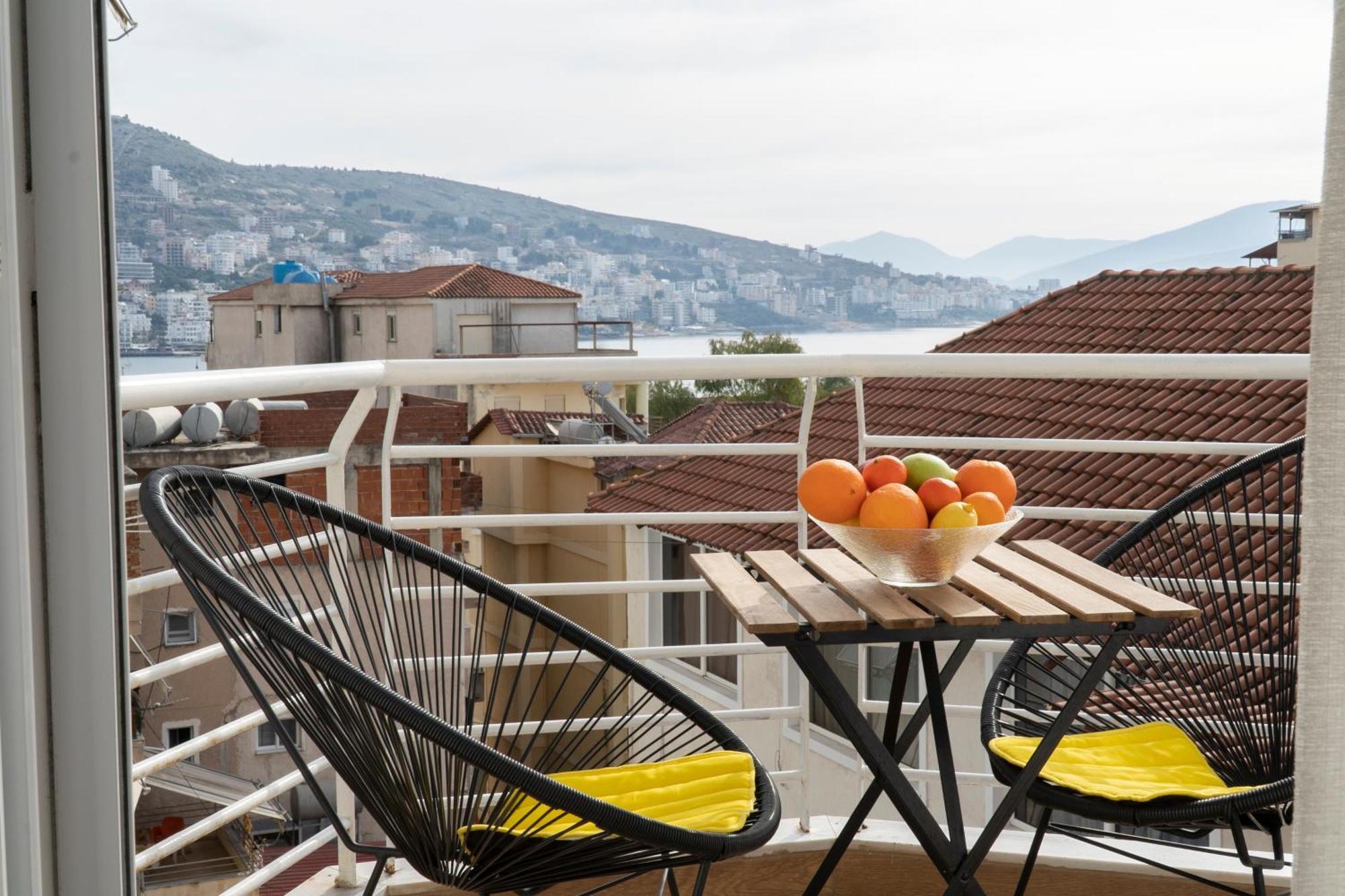 Memories Apartments ساراندا المظهر الخارجي الصورة