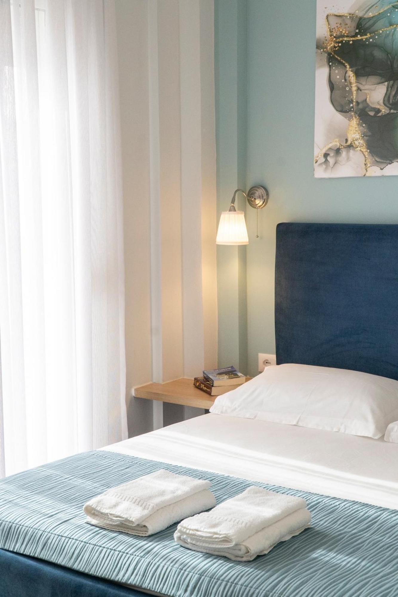 Memories Apartments ساراندا المظهر الخارجي الصورة