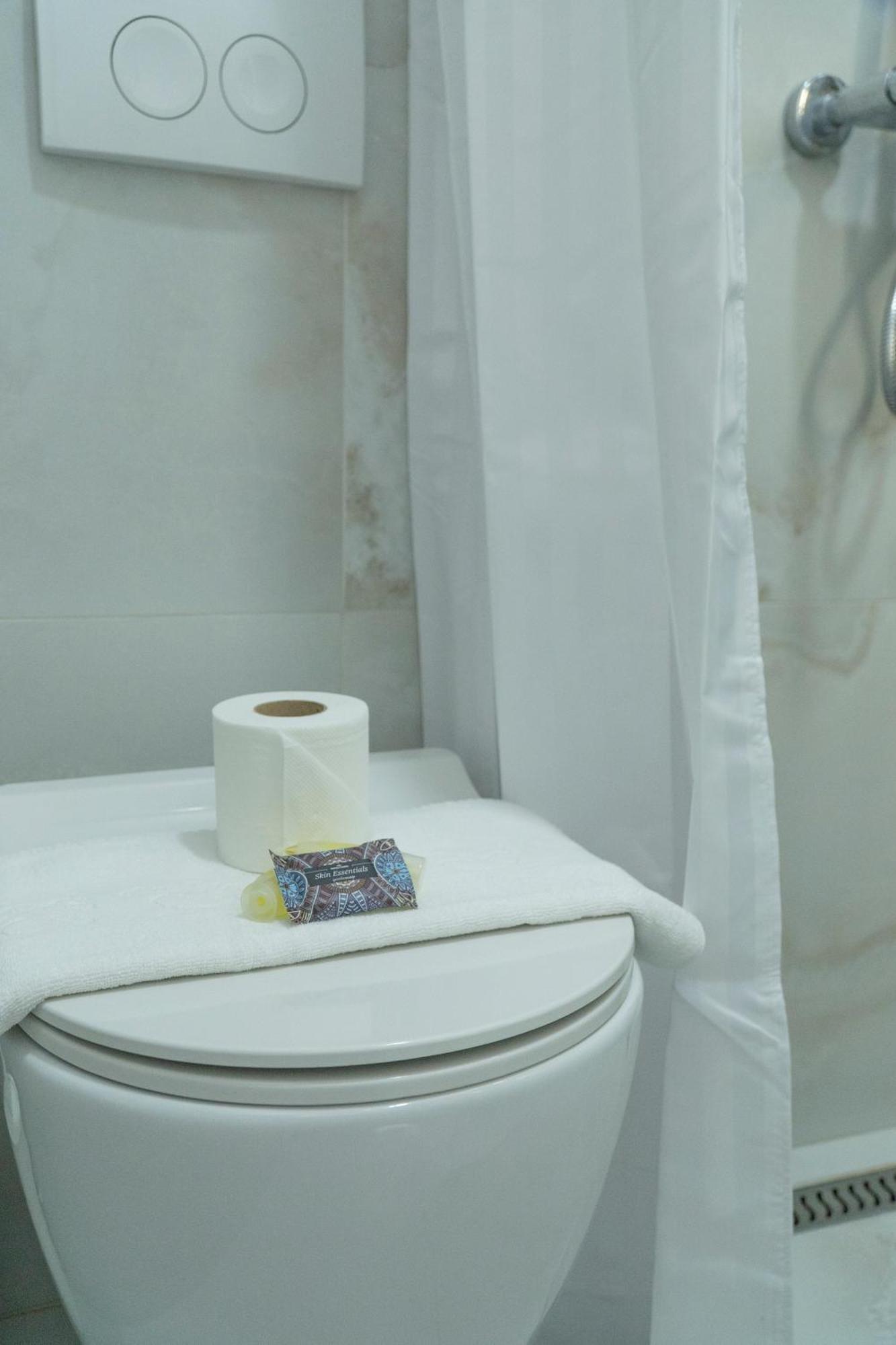 Memories Apartments ساراندا المظهر الخارجي الصورة